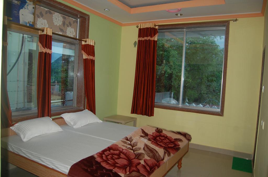 Anandam Palace Pushkar พุชการ์ ภายนอก รูปภาพ