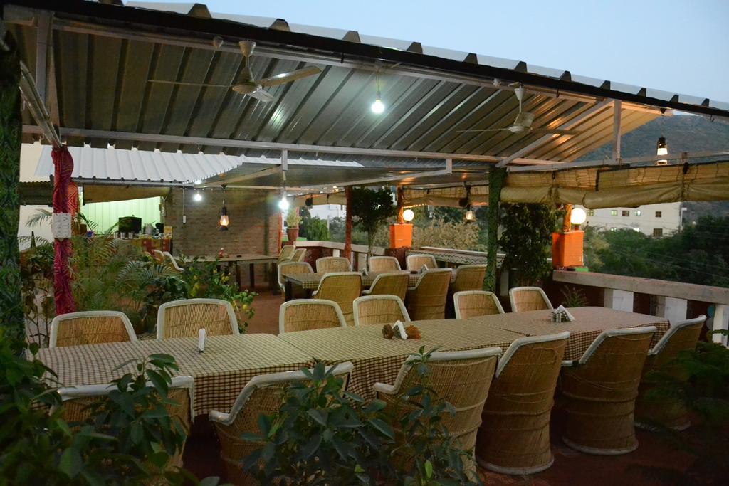 Anandam Palace Pushkar พุชการ์ ภายนอก รูปภาพ